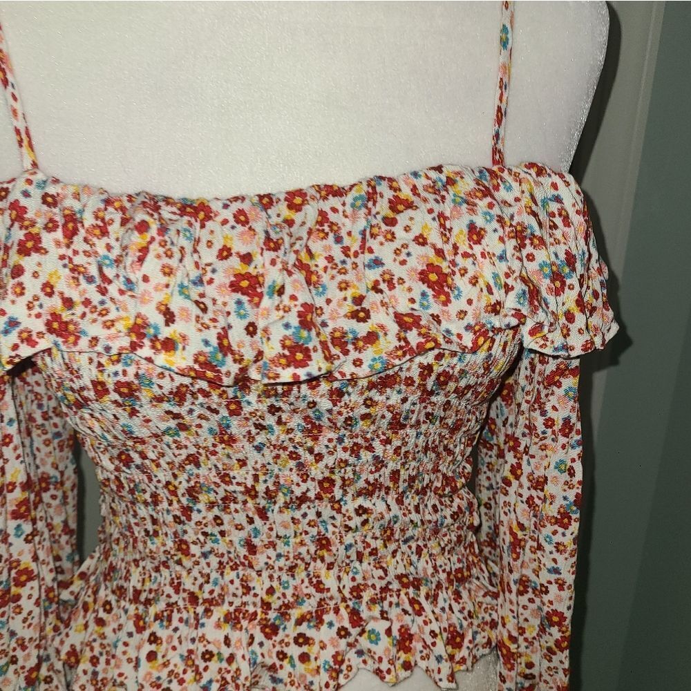 Forever 21 Floral Cold Shoulder Crop Top - Picture 6 of 9